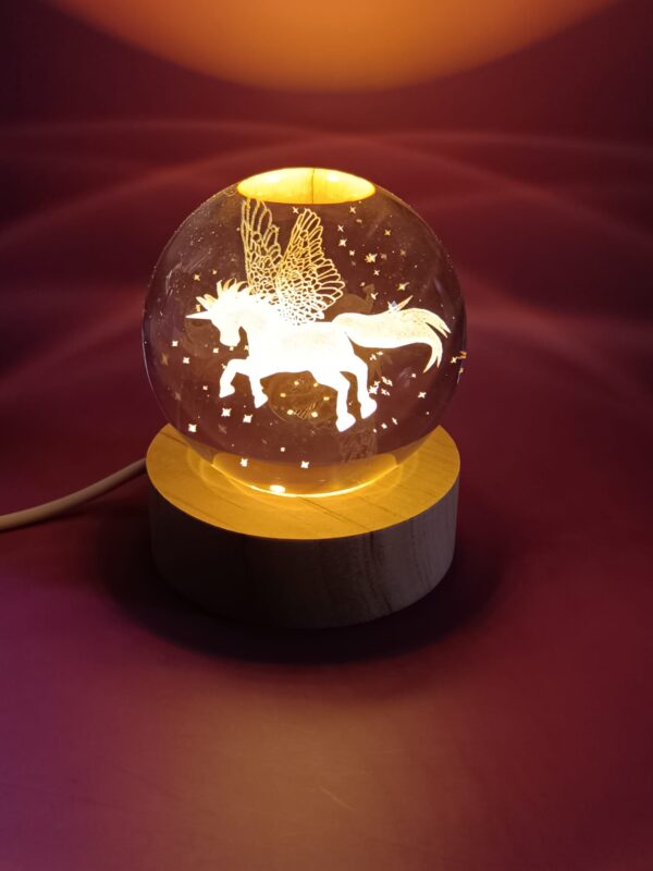Lámpara esfera de cristal  6 cm diámetro - Modelo Unicornio Alado