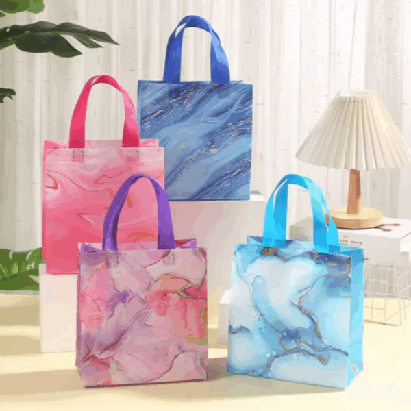 Bolsas de regalo chica en pvc reutilizable 23x22cm -Pack 4 -Diseño Marmolado