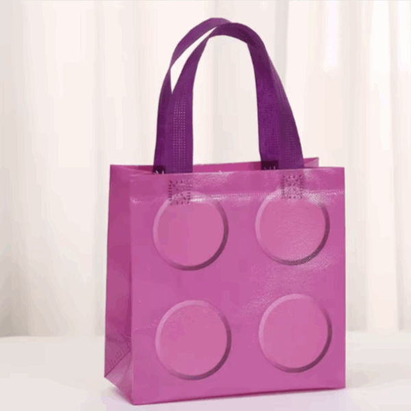Bolsas de regalo chica en pvc reutilizable 20x20cm -Pack 4 -Diseño Blocks - Imagen 5
